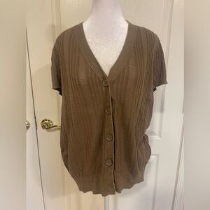 Brown Mossimo button down short sleeve open knit top​​​​​​​